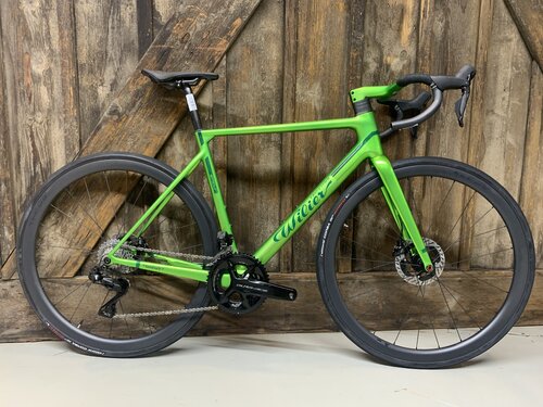 Rennrad und Gravel